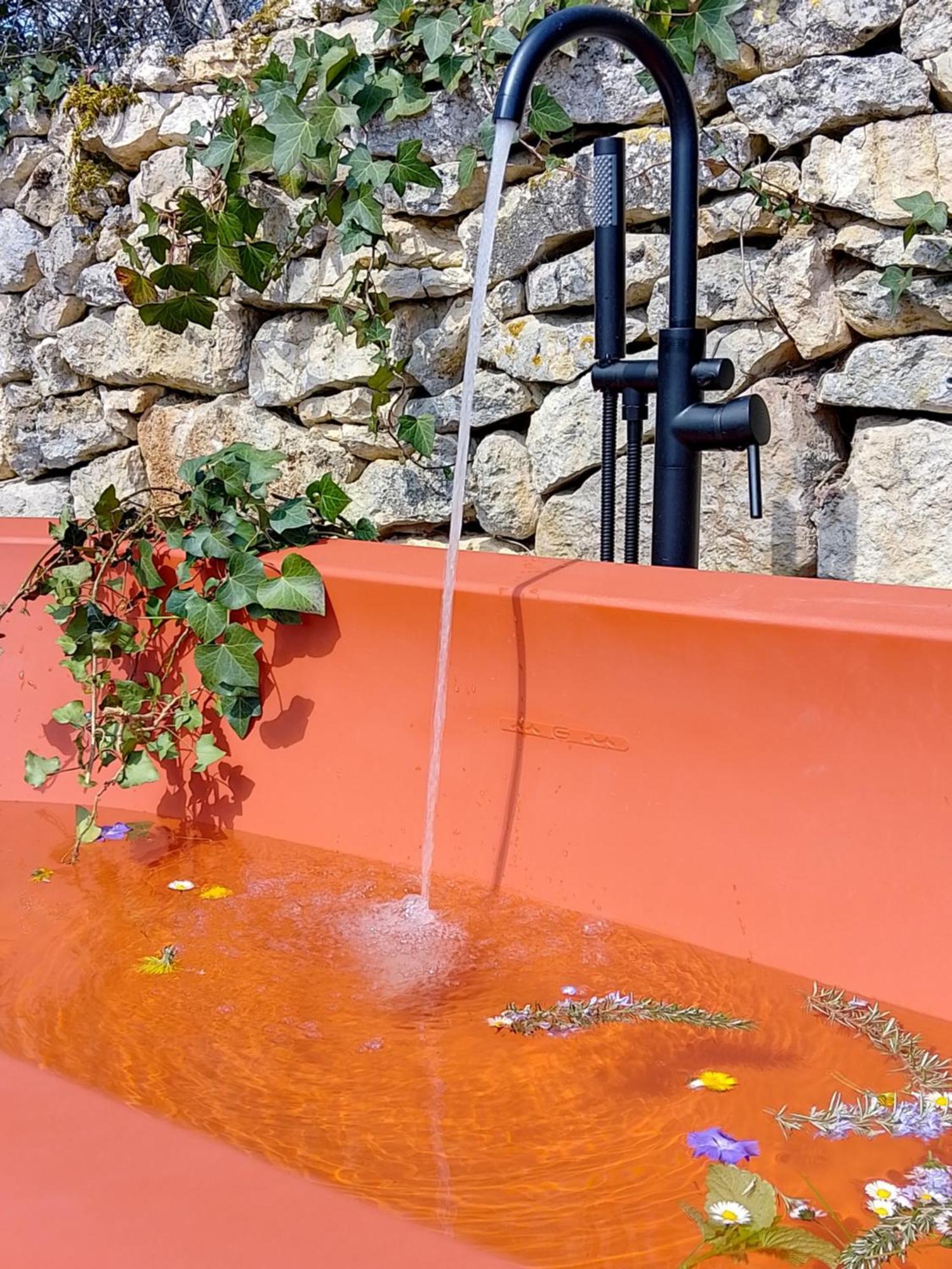Bastida De Beata Bed & Breakfast Noailles  ภายนอก รูปภาพ