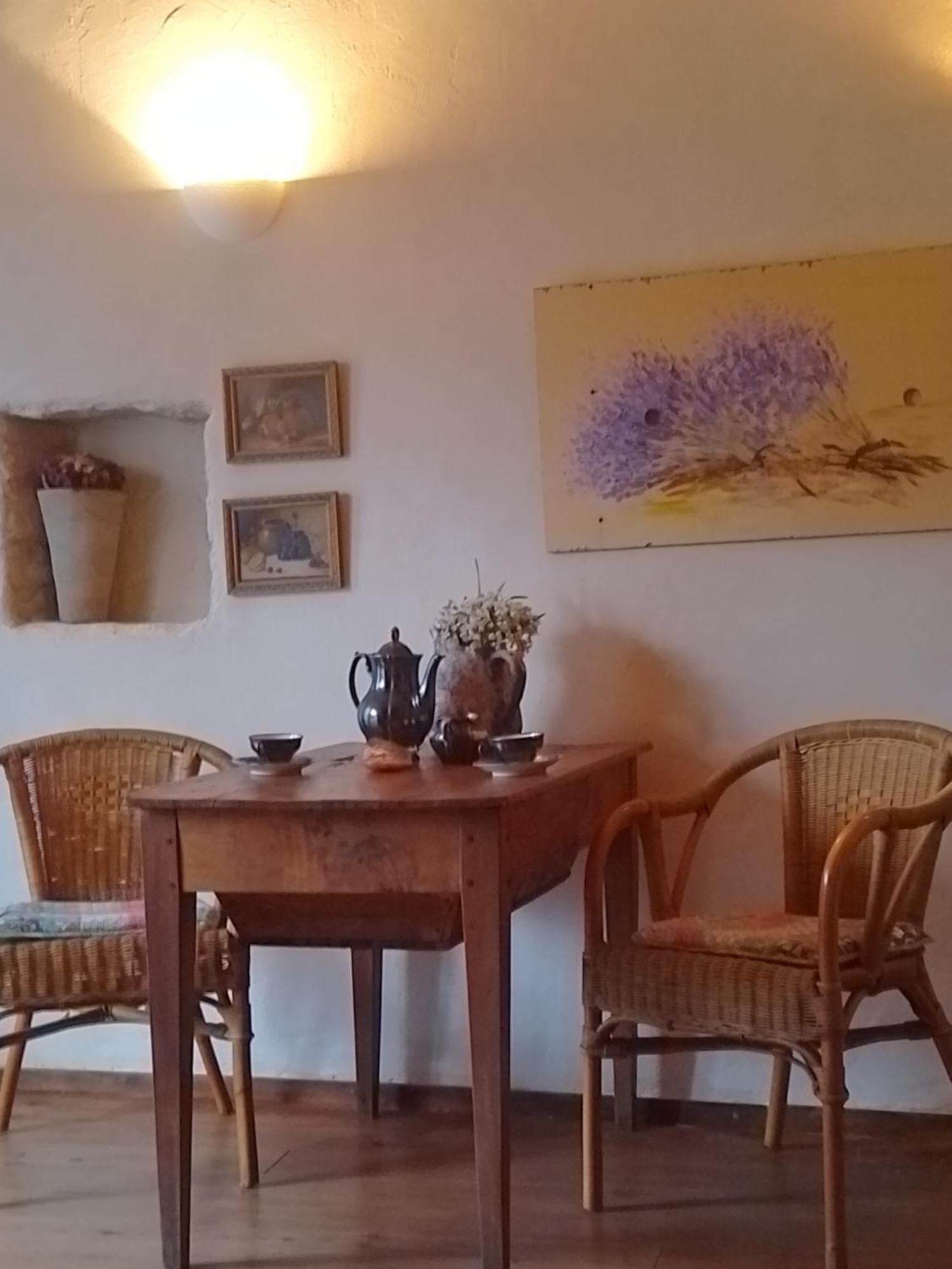 Bastida De Beata Bed & Breakfast Noailles  ภายนอก รูปภาพ